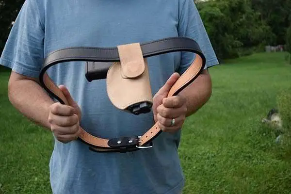 Leather gun belt