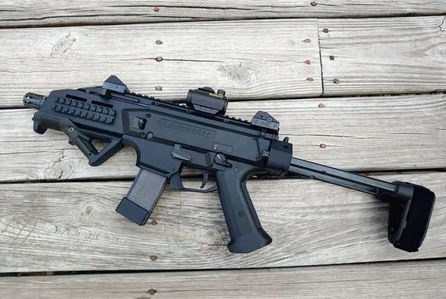 Top 11 Best Pistol Caliber Carbines For 2021 - Gunners Den