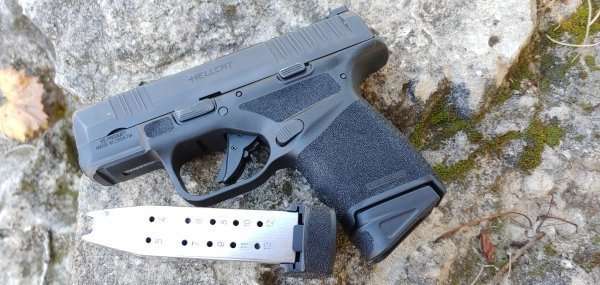 Springfield Armory Hellcat Review